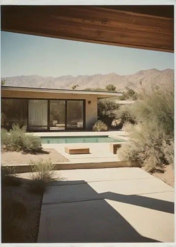 neutra,mid century house,mid century modern,dunes house,midcentury,amanresorts,shulman,mid century,panamint,eichler,chipperfield,pasmore,silverleaf,xeriscaping,cantilevers,arcosanti,marfa,cantilevered,bunshaft,humphreville,Photography,Documentary Photography,Documentary Photography 03