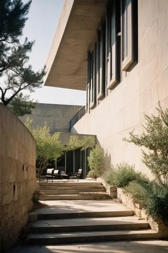 arcosanti,gulbenkian,gilcrease,midcentury,seidler,technion,sackler,neutra,kimbell,caltech,bunshaft,athens art school,mfah,deyoung,siza,jadwin,corbu,glessner,schulich,calarts,Photography,Documentary Photography,Documentary Photography 02