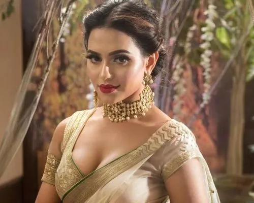 soundarya,rituparno,paithani saree,rituparna,shivdasani,vidisha,vidya,talaash,rekha,saree,shraddha,namrata,nutan,wadala,preity,madhuri,meera,indian celebrity,tamanna,sonakshi