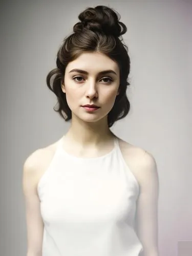 girl on a white background,pale,armenian,jingna,lorde,alia,Pure Color,Morandi-Purple