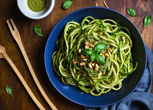 10 Minute Zucchini Noodles with Vegan Cashew Pesto,pesto,soba noodles,spaghetti aglio e olio,singapore-style noodles,green papaya salad,stir-fried morning glory,udon noodles,creamed spinach,glass nood