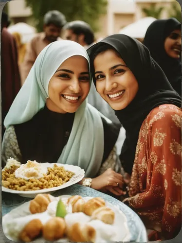 pakistani cuisine,rajasthani cuisine,punjabi cuisine,panipuri,sindhi cuisine,south asian sweets,sri lankan cuisine,yemeni,eid,maharashtrian cuisine,eid-al-adha,ramadan,iranian cuisine,muslim woman,middle eastern food,muslim background,south indian cuisine,biryani,hijaber,middle-eastern meal,Photography,Documentary Photography,Documentary Photography 02