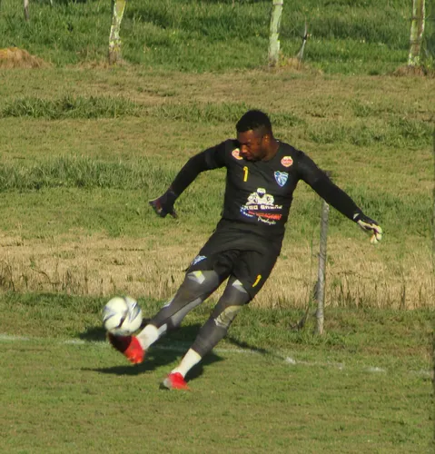 botswana bwp,goalkeeper,kaszanka,sporting lucas terrier,fernano alonso,png 1-2,soccer kick,playing football,cimarrón uruguayo,youth league,player,mostarda,campo,kabusecha,footballer,cyril,martial,butl