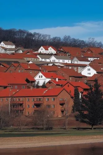 a picture of a red city with buildings around it,ptuj,osterburg,kloberg,blasberg,bernburg,krisberg,Illustration,American Style,American Style 04