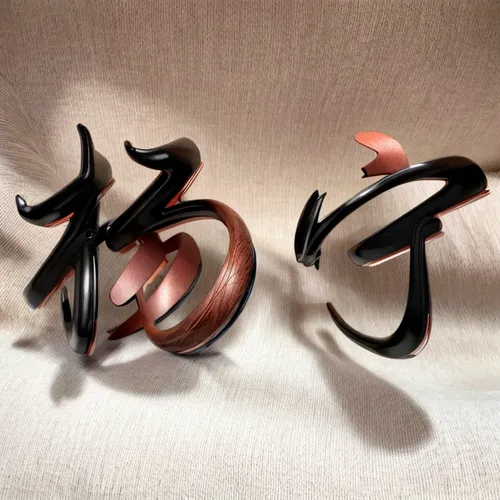 calligraphy,japanese character,calligraphic,decorative letters,qi-gong,g-clef,typography,xing yi quan,monogram,apple monogram,initials,zui quan,letter b,qi gong,wing chun,chinese icons,taijiquan,kanji