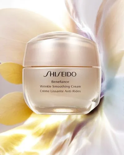 shiseido,aveeno,tuberose,natural cream,azzaro,skin cream,arcona,face cream,moistureloc,retinol,beauty mask,moisturizer,natural cosmetic,natural cosmetics,women's cream,skincare packaging,haloze,glycol