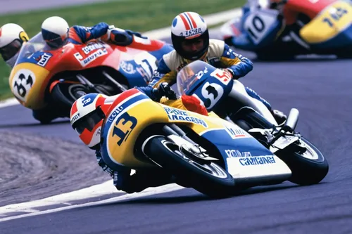 Wayne Gardner leads Eddie Lawson and the pack in the 1987 French Grand Prix (©Don Morley),grand prix motorcycle racing,motorcycle racing,superbike racing,road racing,alan prost,side car race,triumph s