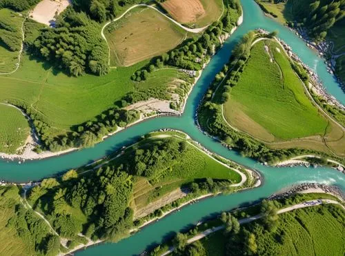 河川，河岸草地，道路，混凝土做的坡面

,the aerial po shows many green fields with water,meanders,river course,moselle river,mittelrhein,rhine river,polders,Photography,General,Realistic