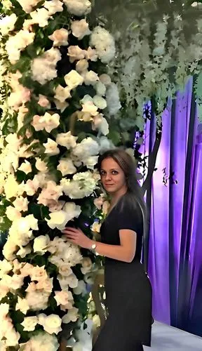 iranian nowruz,cantoral,rajavi,chuppah,fairuz,floricienta,eventos,flower booth,khaleda,flower arranging,tabatabainejad,gma,ivete,with a bouquet of flowers,holding flowers,flower arrangement lying,sarikaya,flower background,dor with flowers,karylle