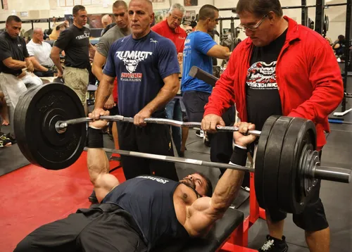 Larry Pacifico Prepares For Bench Press Bruce Klemens,powerlifting,overhead press,strength athletics,weightlifting,weight plates,free weight bar,deadlift,weight lifting,lifter,weight lifter,weight tra