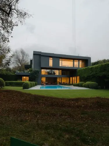 modern house,cube house,mid century house,tugendhat,brabazon,villa