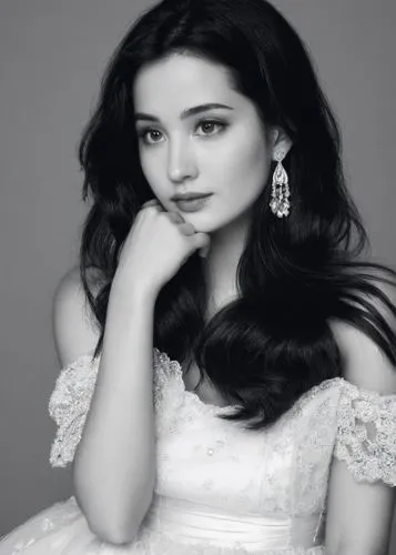 黑色头发，黑白，礼服，露肩,a woman in a white dress with her chin resting on her hands,tamannaah,tamanna,alia,shibahara,shraddha,kapoor,Illustration,Black and White,Black and White 13