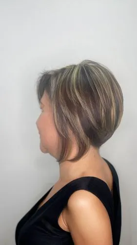 profile,half profile,shorthair,back of head,updo,penteado,shoulder length,pelo,chignon,undercut,restyle,cabello,mechas,profiles,fiordiligi,short blond hair,barbier,smooth hair,hairpieces,undercuts