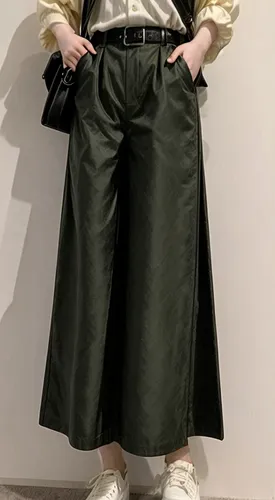 学院风茶系穿搭,man's fashion,a wax dummy,display dummy,hanbok,trousers,streampunk,artist's mannequin,martial arts uniform,anime japanese clothing,woman in menswear,male model,louis vuitton,matador,imperial c